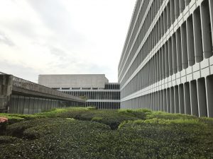 軽井沢の建築家の日々－目黒市役所と山田守邸